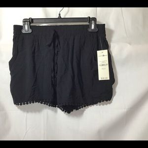 🎀NWOT Black Wishful Park Shorts Size M